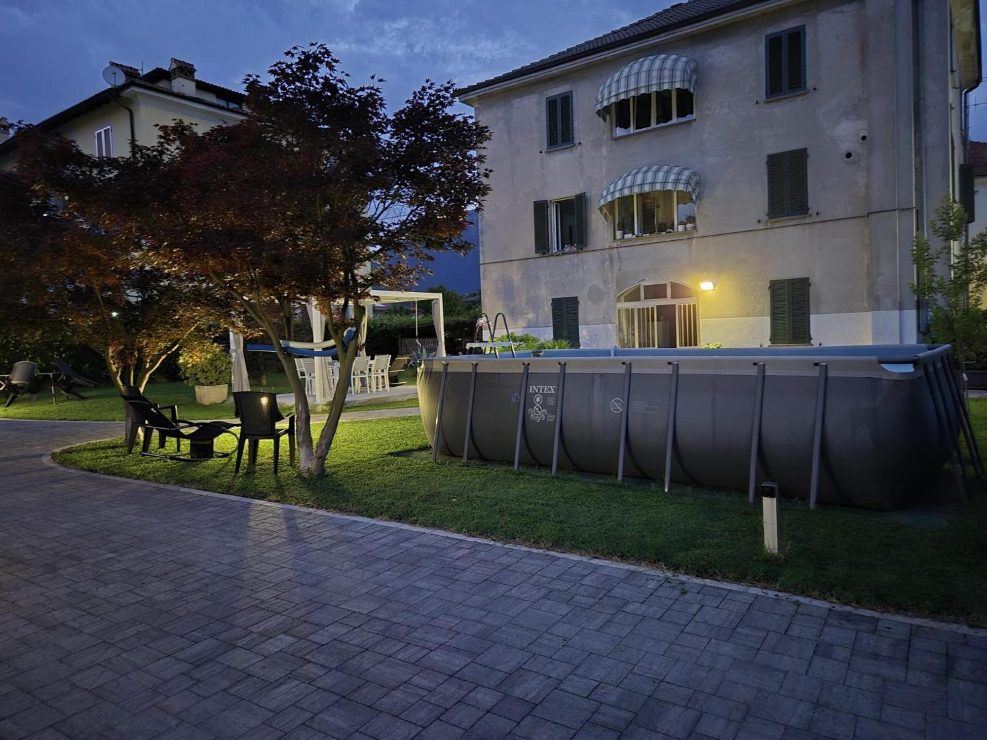 Lago Maggiore, Leggiuno, Ampio Appartamento المظهر الخارجي الصورة