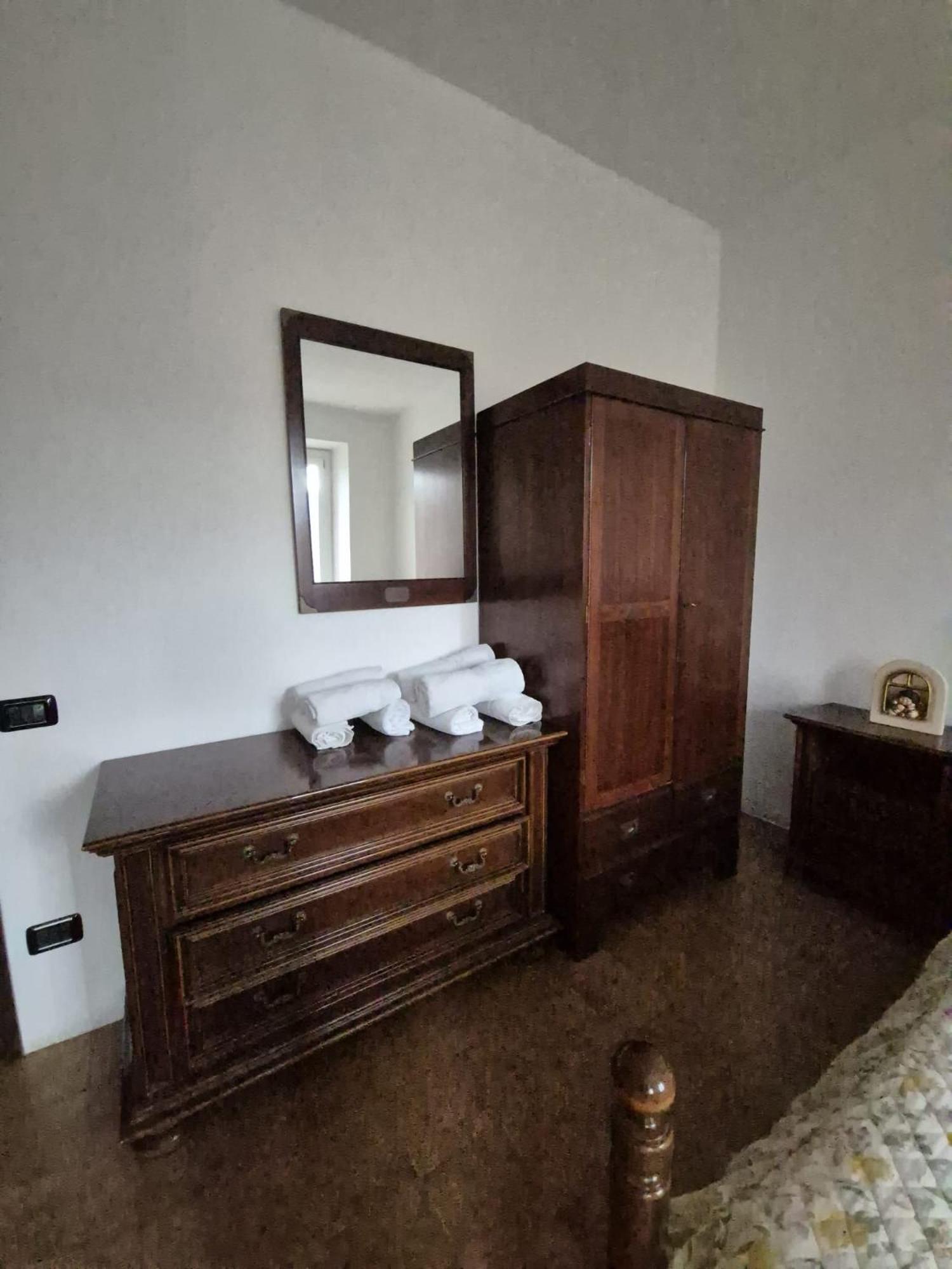 Lago Maggiore, Leggiuno, Ampio Appartamento المظهر الخارجي الصورة